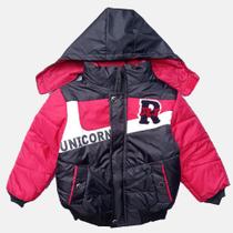 Jaqueta Manabana com capuz removível forrada com pelo resistente a água