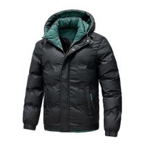 Jaqueta Masculina com Capuz Forrada por Dentro com Zizer e Bolsos