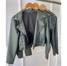 Jaqueta material sintético feminina com ziper Jaqueta material sintético feminina com ziper