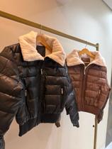 Jaqueta Puffer com Pelinho Paty P Marrom Jaqueta Puffer com Pelinho Paty P Marrom