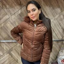 Jaqueta Puffer Gominho Forrada Capuz e Forro de Pelúcia Jaqueta Puffer Gominho Forrada Capuz e Forro de Pelúcia