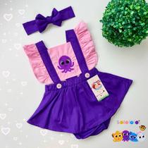 Jardineira BoloFofos Rosa e Roxo + faixinha de cabelo Jardineira BoloFofos Rosa e Roxo + faixinha de cabelo