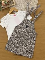 Jardineira Infantil Belime Verão Oncinha com Blusa Branca Jardineira Infantil Belime Verão Oncinha com Blusa Branca