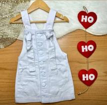 Jardineira infantil branca veste ate 06 e 08 anos