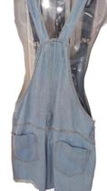 Jardineira shorts