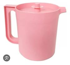 Jarra charmosa 1,4 litros rosa quartzo, para suco, com tampa, da tupperware