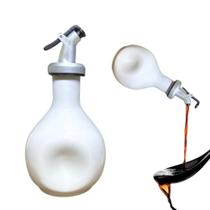 Jarra Porta Shoyu Amassada Sushi Branco com Bico Dosador