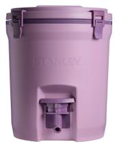 Jarro de Água Stanley Adventure Fast-Flow 7,6L (2 Galões) - Lilás Jarro de Água Stanley Adventure Fast-Flow 7,6L (2 Galões) - Lilás