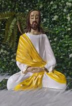 Jesus Cristo Meditando Orando Amarelo Decoração Novidade