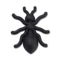 Jibbitz formiga preta unico