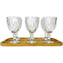 Jogo 06 Taças Diamond Vidro e Bandeja Decorativa de Bambu