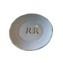 Jogo 12 pratos sobremesa com ouro e monograma