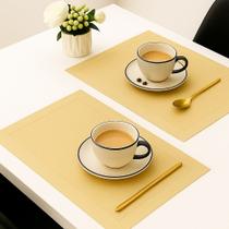 Jogo 2 Lugar Americano Retangular Mesa PVC Dourado Executivo 30x45cm Em Casa Tem Jogo 2 Lugar Americano Retangular Mesa PVC Dourado Executivo 30x45cm Em Casa Tem