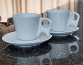 Jogo 2 xícaras de Café e Chá com pires - Cabo prático - Porcelana branca Jogo 2 xícaras de Café e Chá com pires - Cabo prático - Porcelana branca