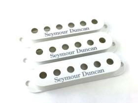 Jogo 3 Capas Seymour Duncan S-Cover Strato Com Logo, Branco