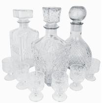 Jogo 3 Frascos Vidro Licoreira + 6 Mini Cálices Cristal Lapidada Whisky Licor Decoração