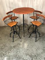 Jogo Bistro Encosto Ferro e Madeira Regulável e Giratório