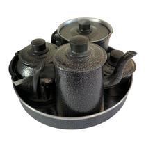 Jogo Bule Leiteira Açucareiro Chaleira e Forma Para Bolo Jogo Bule Leiteira Açucareiro Chaleira e Forma Para Bolo