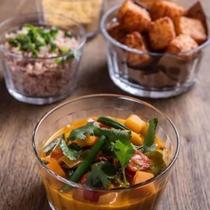 Jogo com 12 Pote de Vidro Americano 350ML c/ Tampa Sortida