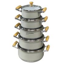 Jogo Conjunto KIt de Panela 5 Peças Rafaela Bege com Revestimento Cerâmico Branco Tampa Vidro Tampa de vidro Alça Madeir Jogo Conjunto KIt de Panela 5 Peças Rafaela Bege com Revestimento Cerâmico Branco Tampa Vidro Tampa de vidro Alça Madeir