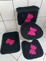 Jogo de Banheiro bordado borboleta kit tapetes 4 peças