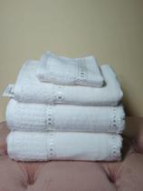 Jogo de banho 4 peças Passa Fitas Karsten 100% algodão