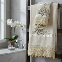 Jogo De Banho Com Toalha De Banho E Rosto Bordado Com Gripir