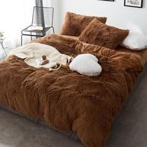 Jogo de cama casal comum 6 peças edredom pelúcia marrom Jogo de cama casal comum 6 peças edredom pelúcia marrom