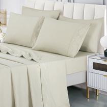 Jogo de Cama Lençol Luminia Casal 4 Peças MicroPercal 300 Fios Bordado Floral - Bege - 100% Poliéster Jogo de Cama Lençol Luminia Casal 4 Peças MicroPercal 300 Fios Bordado Floral - Bege - 100% Poliéster