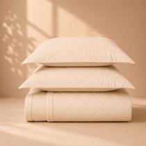 Jogo de Colcha Queen Karsten Percal 300 Fios 100% Algodão Liso Cama Dobra Feita Luxo 3 Peças Cor:Pérola