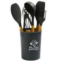 Jogo De Cozinha 7 Utensílios Kit Completo Feito Em Silicone Preto Cabos Em Bambu 123 Útil