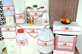 Jogo de Cozinha Ponto Cruz - Joaninha em Vermelho Jogo de Cozinha Ponto Cruz - Joaninha em Vermelho