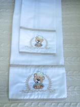 Jogo De Fralda Bordada 2 Peças