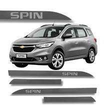 Jogo de Friso Lateral Chevrolet Spin com Grafia Cores Facao Protetor de Porta