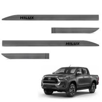 Jogo de Friso Lateral Hilux 2016 A 2024 Cinza Granito Jogo de Friso Lateral Hilux 2016 A 2024 Cinza Granito