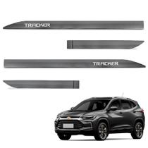 Jogo de Friso Lateral Tracker 2021 a 2024 Cinza Rush