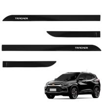 Jogo de Friso Lateral Tracker 2021 a 2024 Preto Ouro Negro