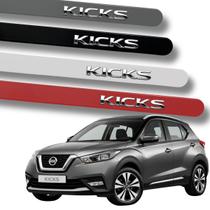 Jogo de Friso Nissan Kicks Cromado Alto Relevo Ponta Redonda Cores Protetor de Porta Jogo de Friso Nissan Kicks Cromado Alto Relevo Ponta Redonda Cores Protetor de Porta