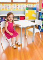 Jogo de Mesa Infantil Com 2 Cadeiras Escolar Creche Atividades Branco