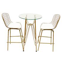 Jogo de Mesa Ísis cor Dourado Fosco Bistrô Eames Eiffel 1,00 metro com Vidro 60cm e 2 Banquetas Bertoia Assento Branco Tubular