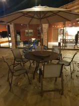 Jogo De Mesa Ripada Giratória 6 Cadeiras E Ombrelone Piscina