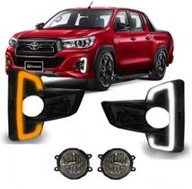 Jogo de Moldura Grade Milha DRL + Milha LED Hilux 2019 2020 Jogo de Moldura Grade Milha DRL + Milha LED Hilux 2019 2020