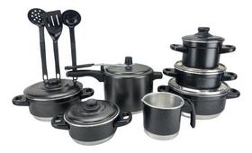 Jogo De Panelas Com Panela De Pressão Talheres 11 Peças Jogo De Panelas Com Panela De Pressão Talheres 11 Peças