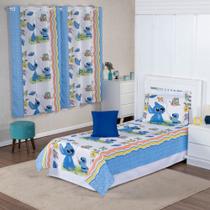 Jogo de Quarto Infantil Stitch Colcha + Cortina 02 Peças Personagem Animado Tecido Oxford + Brinde Jogo de Quarto Infantil Stitch Colcha + Cortina 02 Peças Personagem Animado Tecido Oxford + Brinde