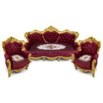 Jogo de Sofá Clássico com Par de Poltronas Marsala com Dourado 118x196x77cm e 112x87x74cm Jogo de Sofá Clássico com Par de Poltronas Marsala com Dourado 118x196x77cm e 112x87x74cm