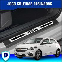 Jogo de Soleiras Resinadas Chevrolet Onix Kit