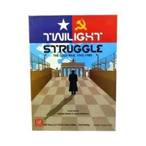 Jogo De Tabuleiro Temático Da Guerra Fria Para Noite De Festa Em Família