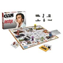 Jogo de Tabuleiro USAOPOLY Clue: Dexter - Resolva o Mistério Jogo de Tabuleiro USAOPOLY Clue: Dexter - Resolva o Mistério