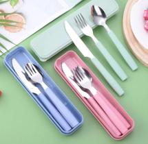 Jogo de talher com estojo inox 3 peças com cabo de plástico