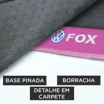 Jogo de Tapete Automotivo Borracha Pvc para Fox 2003 a 2014 Preto com Detalhe Rosa 3 Peças